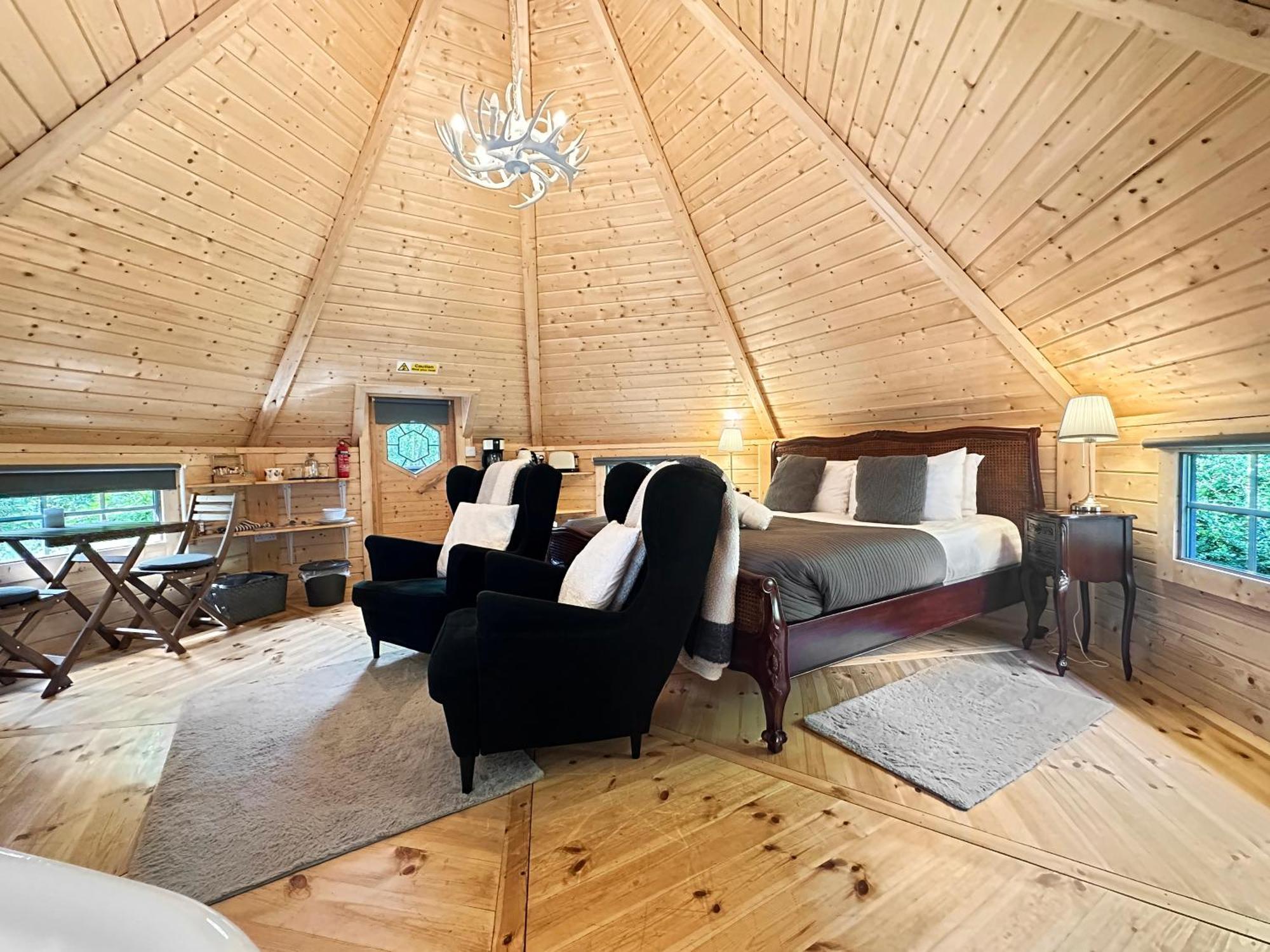Aos Si Lodges บัลลาคูลิช ภายนอก รูปภาพ