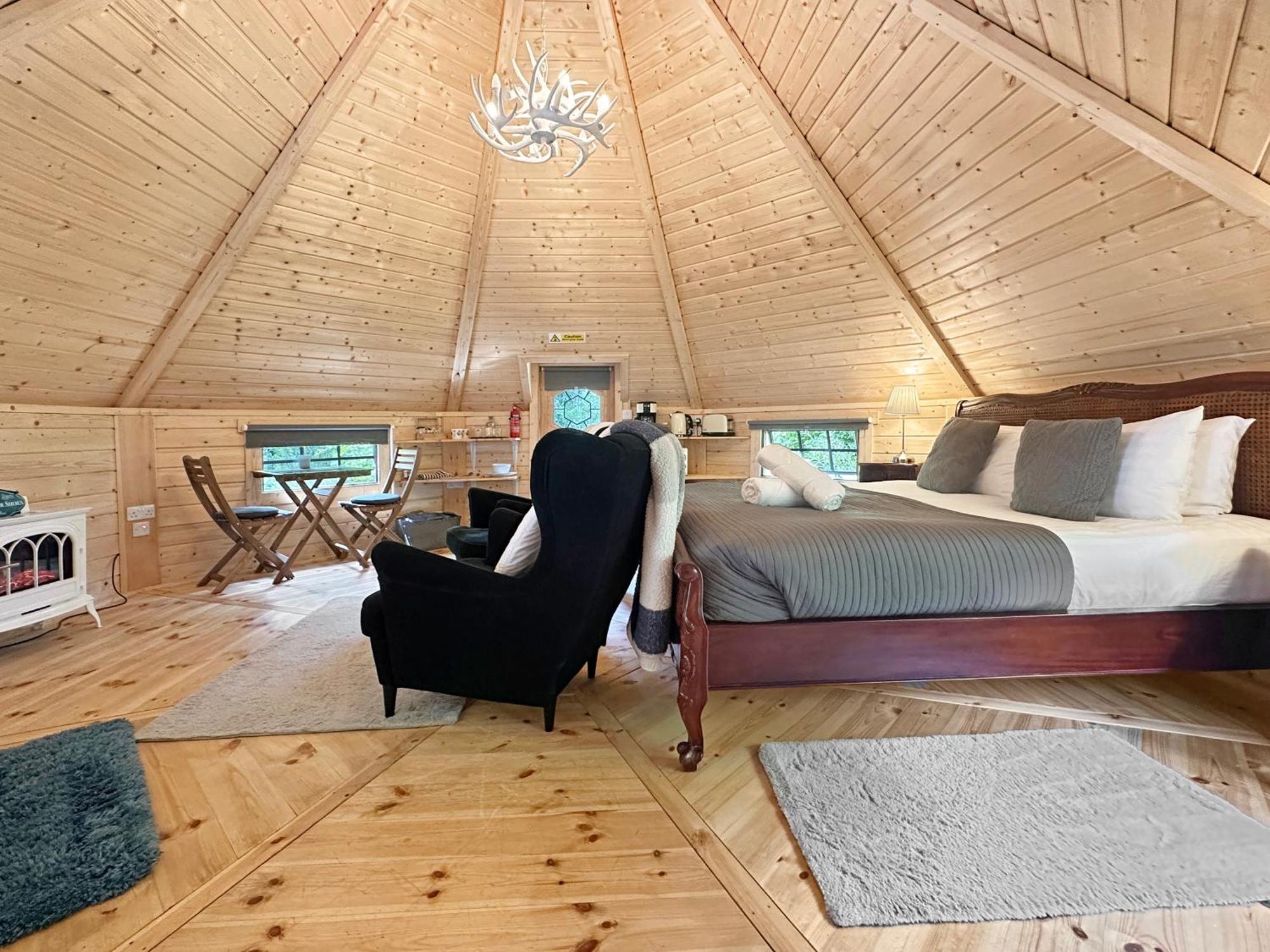 Aos Si Lodges บัลลาคูลิช ภายนอก รูปภาพ